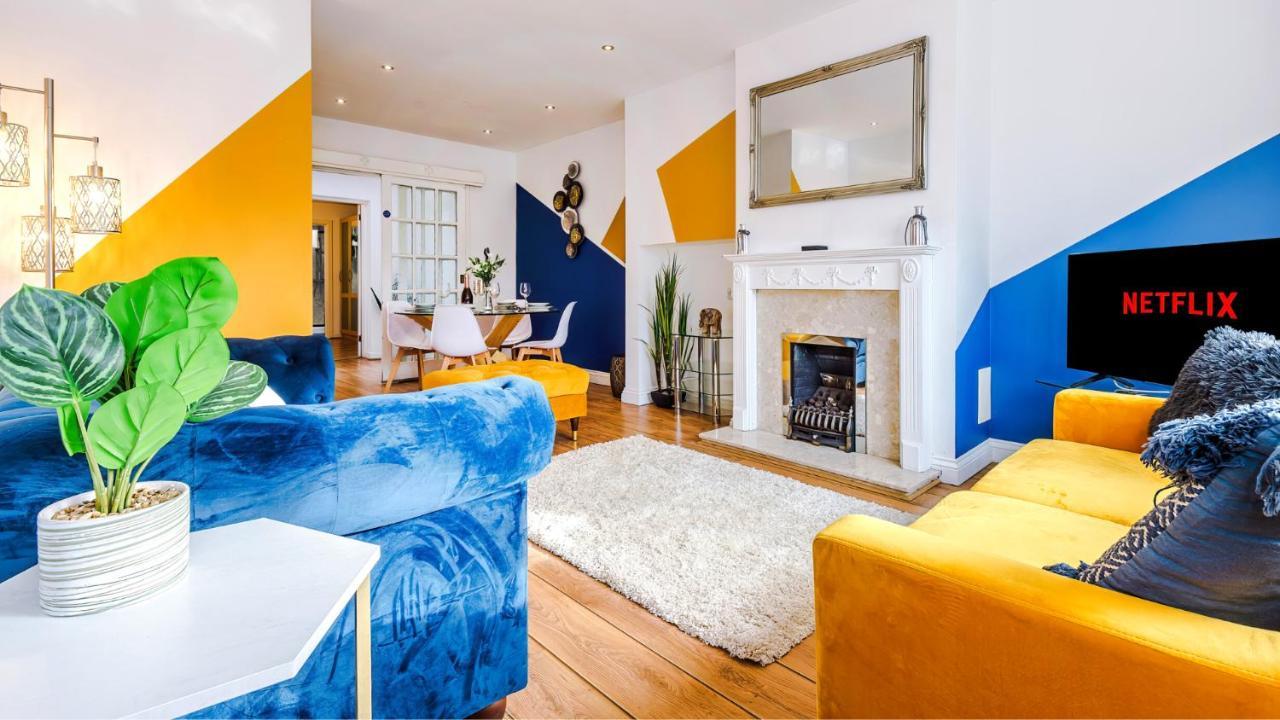 Newhall Road - 4 Bedroom Chester Home - Parking Wervin Luaran gambar